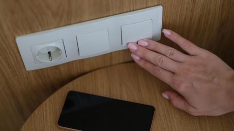 Top tips for reducing your electricity bill