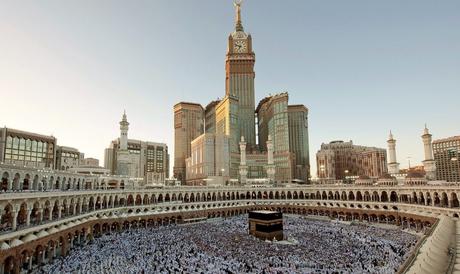 Abraj Al-Bait Clock Tower- Top 10 Tallest Buildings in the World