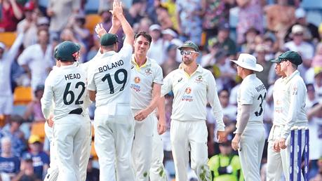 Pat Cummins ended with figures of 5 for 42