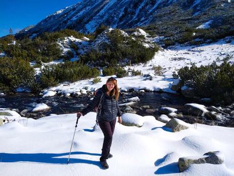 Winter Hiking: 21 Tips for Hiking in Snow and Cold Weather To Stay Safe