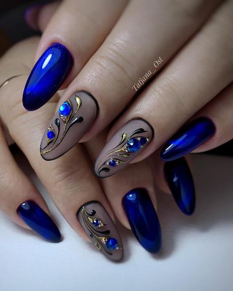 navy blue wedding nails with black veil gold rhinestones tatjana_ost