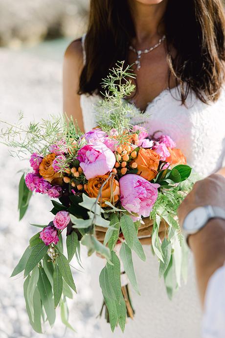 intimate-wedding-ithaca-pretty-peonies-roses_17