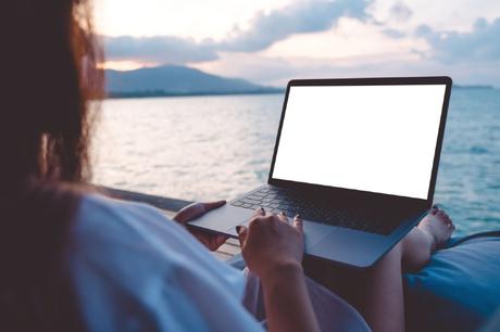 Remote Workplaces for Digital Nomads