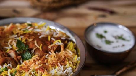 Customer Finds Bones In Veg Biryani At Restaurant, Complaint Registered 20 cqpnekpo