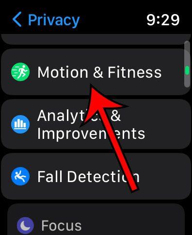 How to Disable Fitness on Apple Watch (2 Easy Methods)