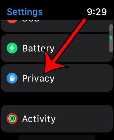 How to Disable Fitness on Apple Watch (2 Easy Methods)