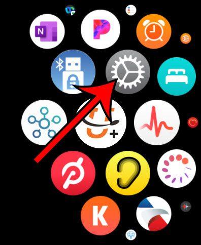 How to Disable Fitness on Apple Watch (2 Easy Methods)