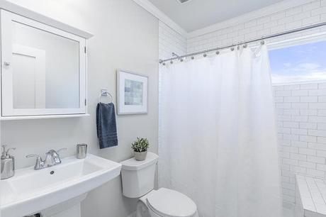 The recommended setting for curtains in the washing machine. They will come out smoothed and will come out almost dry. 3 shower curtains