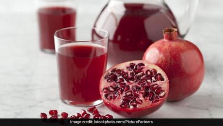 Make This Delicious Pomegranate Juice To Boost Immunity This Winter 2 1r58e5c8