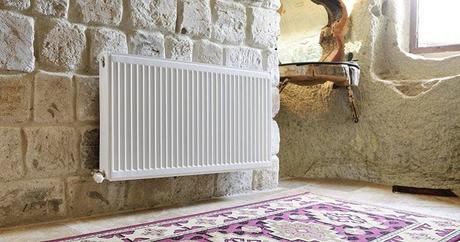 The trick of the carpet to heat the whole house: goodbye to very high bills 4 The carpet method under the radiator