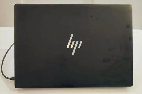 HP Dragonfly Pro targets potential MacBook buyers at CES 2023 HP Dragonfly Pro targets potential MacBook buyers at CES 2023