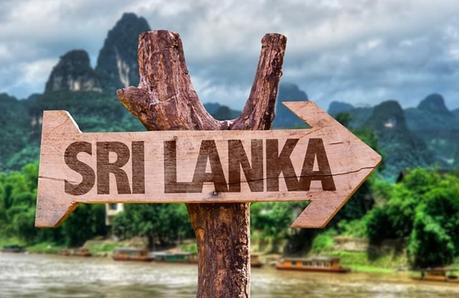 5 Wonderful Reasons to Visit Sri Lanka [And 8 Souvenirs to Bring Back]