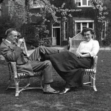 Mrs Byam Shaw is also an artist Mrs Byam Shaw is also an artist