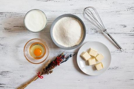 Ingredients to form a pancake batter