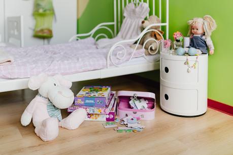 When is the right time for a TV in your childs bedroom?