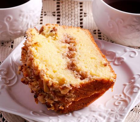 Cinnamon Pecan Coffee Cake