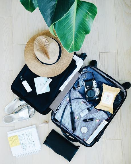 how to plan a honeymoon packing list