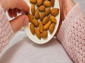 Common Concerns About Eating Almonds During Pregnancy