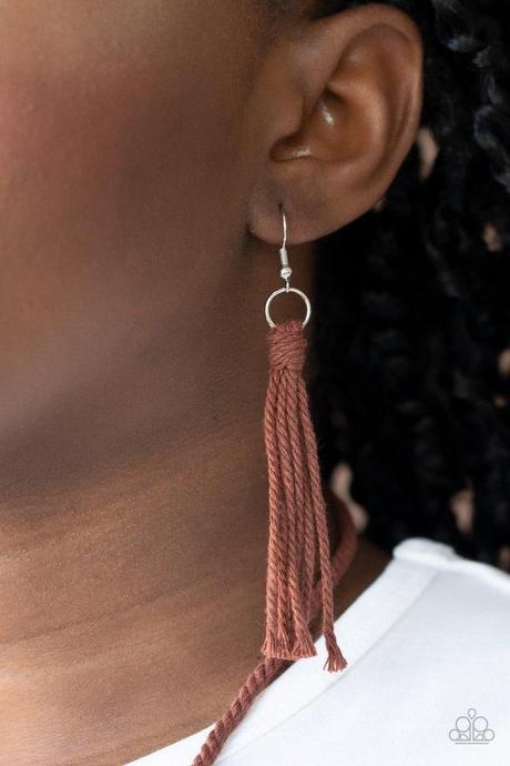 DIY Therapy: How to make macrame earrings? (Inspo at the bottom)