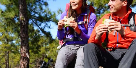5 Best Hiking Lunch Ideas and 10 Filling Hiking Snacks