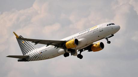 Spanish_airline_Vueling_plans_NFT_and_cryptocurrency_payments_in_2023