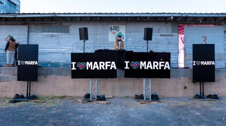 2As_FTX_collapsed,_Marfa_s_Art_Blocks_NFT_faithful_partied.