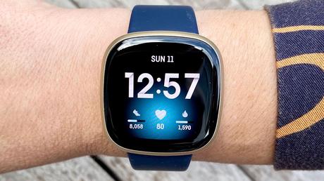 Fitbit Versa 3 - Best Fitbit smartwatch