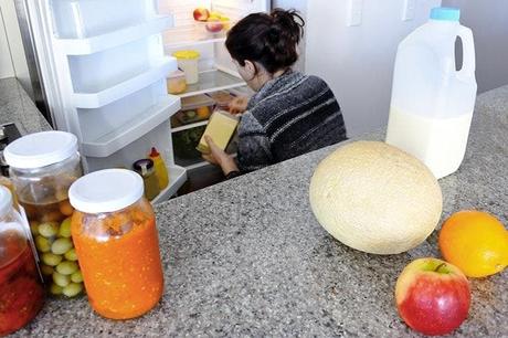 Tidy up the fridge