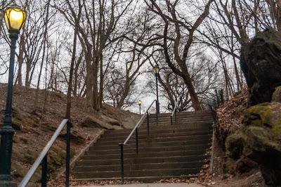 Friday Fotos: A walk up into Central Park and back (Strangers Gate)