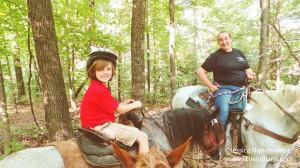 Froehlichs Outfitter and Guide Horse Rides in Cannelton, Indiana 