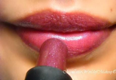 Elle 18 Color Burst  Lipstick - Grape Rain