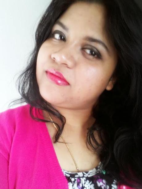 ♥ FOTD : Simple Smoky Eyes and Pink Lips ♥