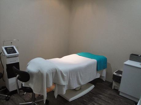 Mild Mild Peel Facial (for the busy women) with KAE Clinic