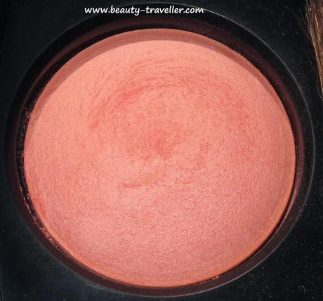 The Chanel Week : Joues Contraste blush in Frivole