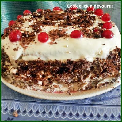 Black forest cake(Schwarzwälder Kirschtorte)(Eggless and alcohol free)