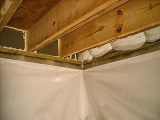Best way to insulate a crawl space