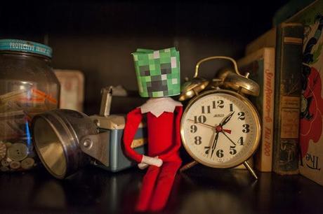 A MineCraft Elf On The Shelf