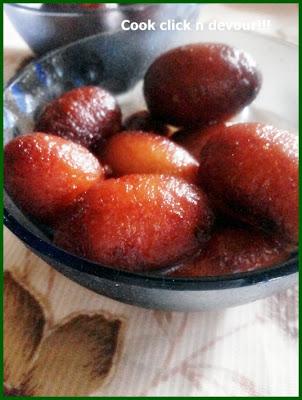 Gulab jamun with milk powder