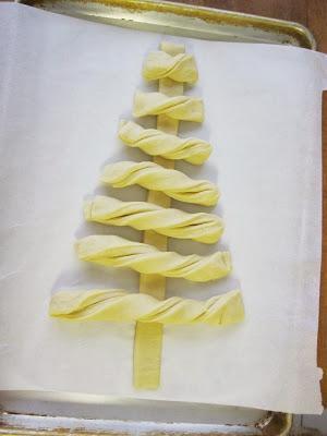 Christmas Tree Bread