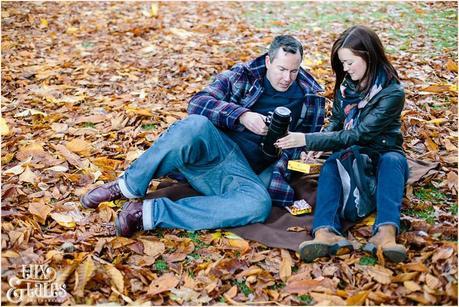 autumn picnic engagement shoot in york 