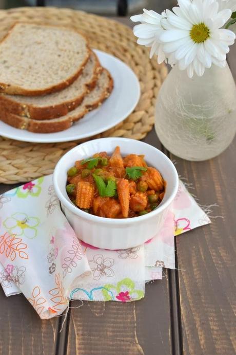 Baby Corn-Peas Masala Curry