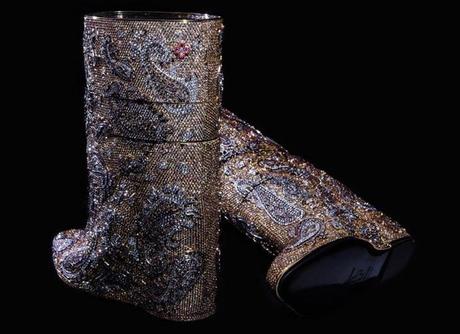  A.F.Vandevorst's diamond boots worth $ 3.1 million 