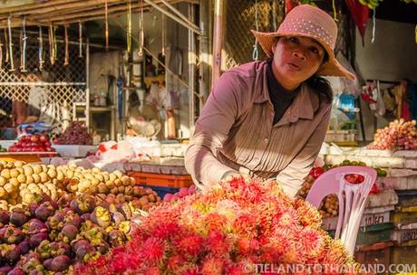 Rong Kluea Market in Sa Kaeo, Thailand