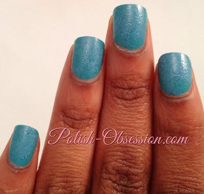 Sponging Manicure