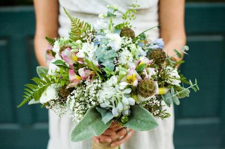 Help! I'm trying to identify what flower this is to use in my wedding bouquet!