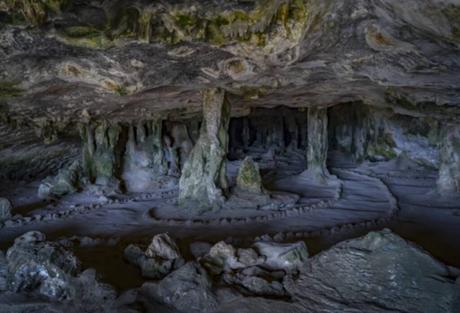 Fontein Cave