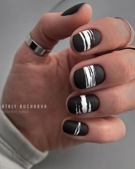 black and white wedding nails short