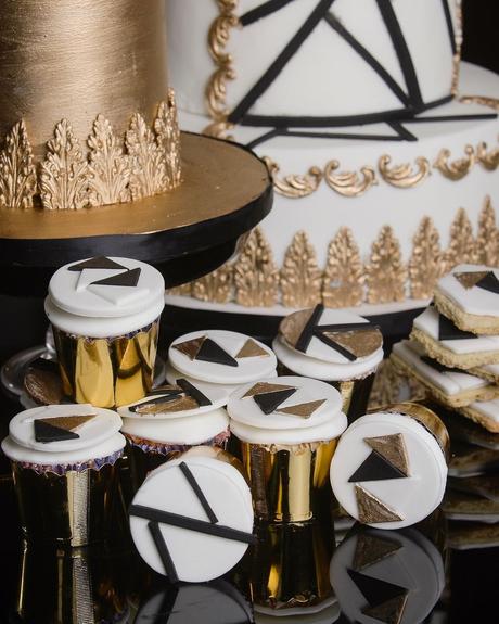 black and gold cakes cupcakes geometry styles