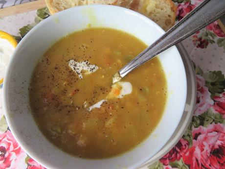 Slow Cooker Split Pea Soup with Horseradish Cream