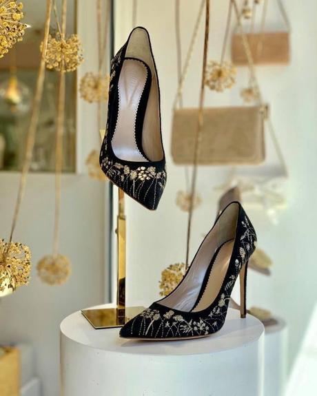 black and gold wedding shoes heels